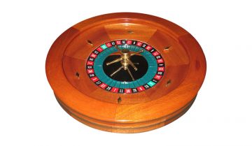 Roulette Wheel: 19 in. Mahogany Casino Master